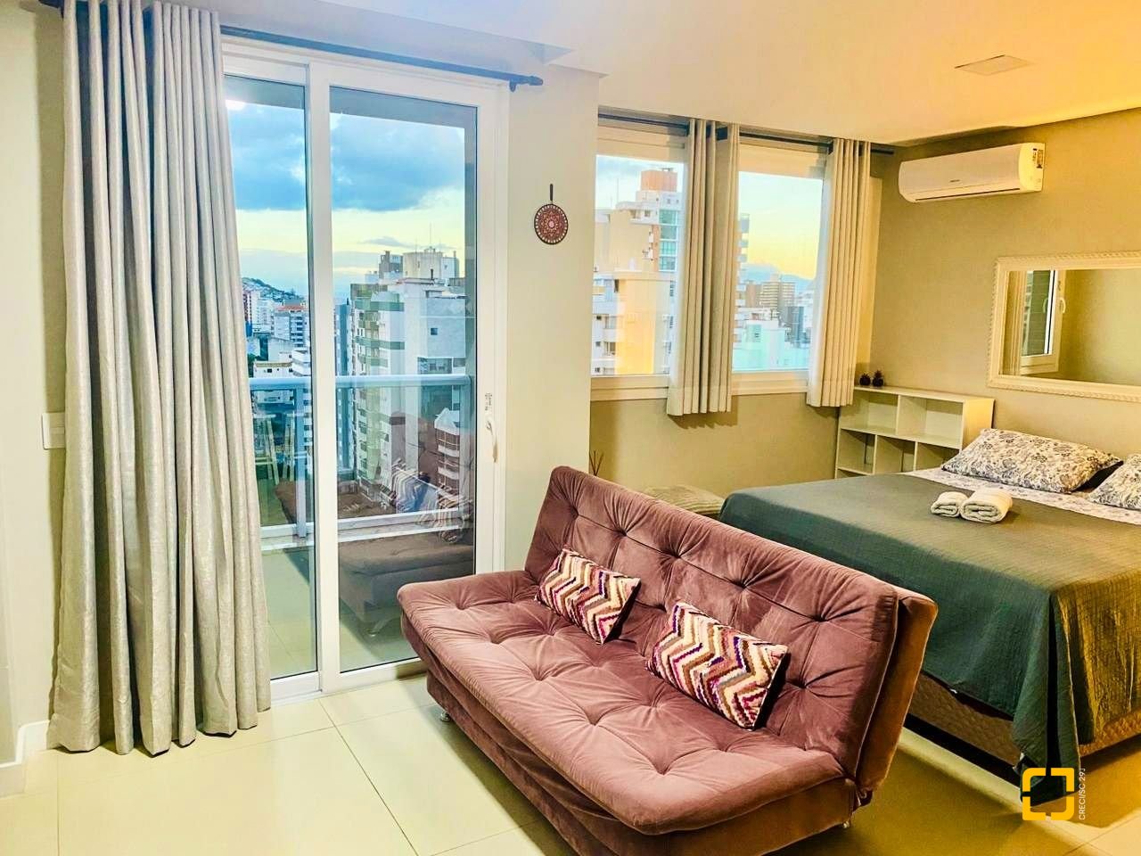 Studio com 39m², 1 quarto, 1 garagem, no bairro Centro em Florianópolis