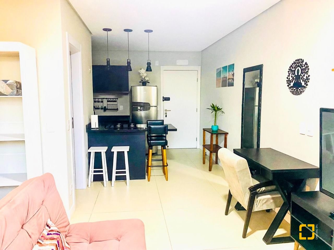 Studio com 39m², 1 quarto, 1 garagem, no bairro Centro em Florianópolis