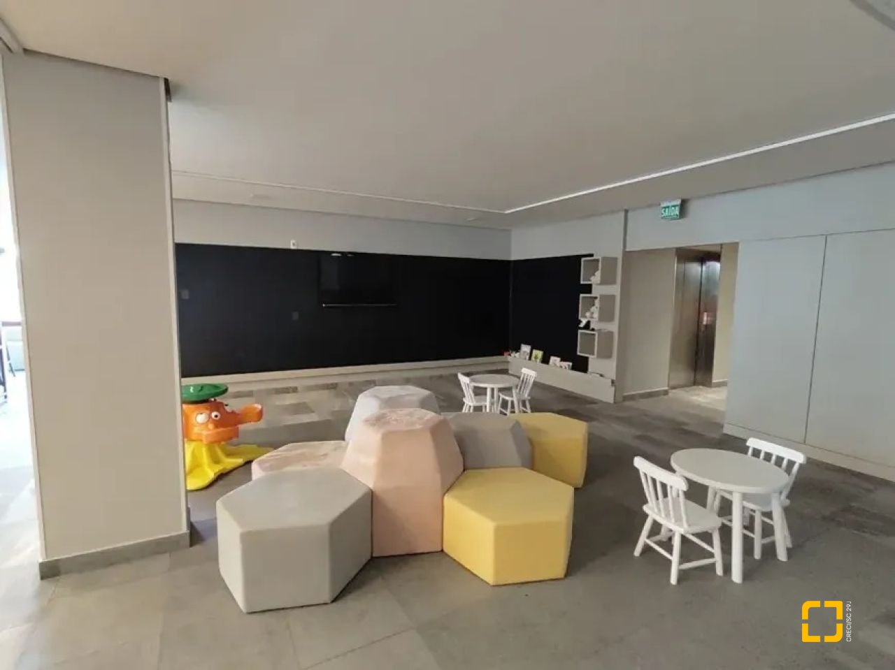 Studio com 39m², 1 quarto, 1 garagem, no bairro Centro em Florianópolis
