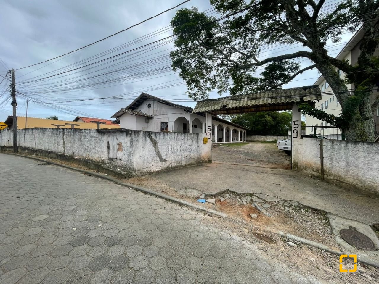Terreno com 1360m², no bairro Ingleses em Florianópolis