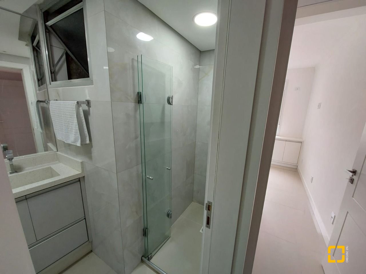 Apartamento com 95m², 3 quartos, 1 garagem, no bairro Centro em Florianópolis