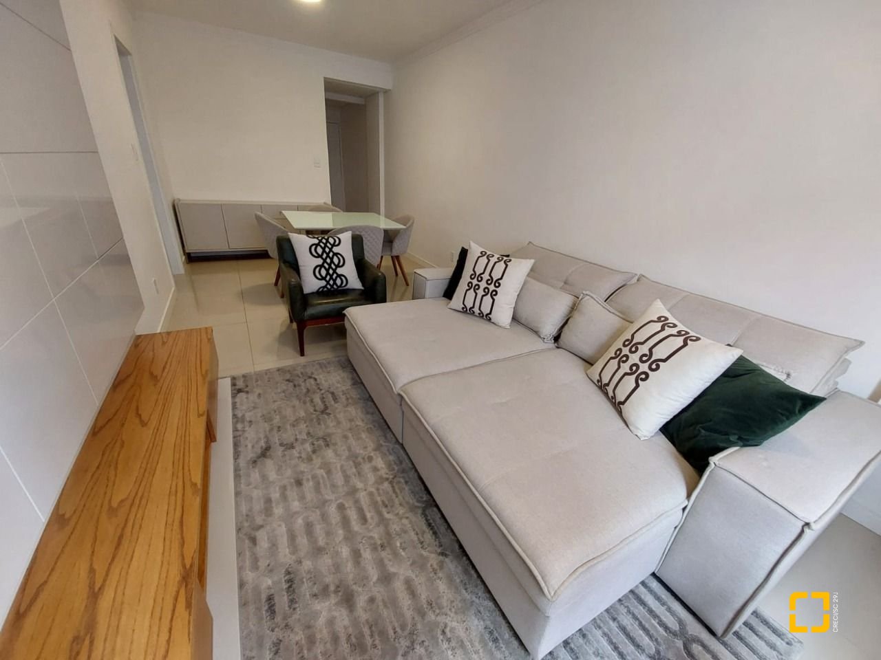 Apartamento com 95m², 3 quartos, 1 garagem, no bairro Centro em Florianópolis