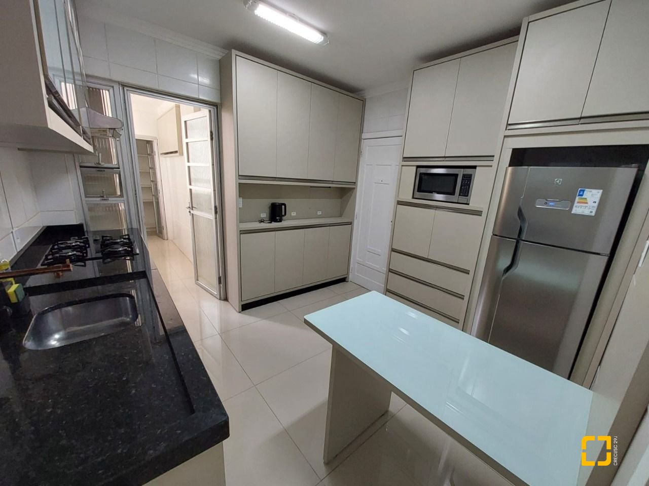 Apartamento com 95m², 3 quartos, 1 garagem, no bairro Centro em Florianópolis