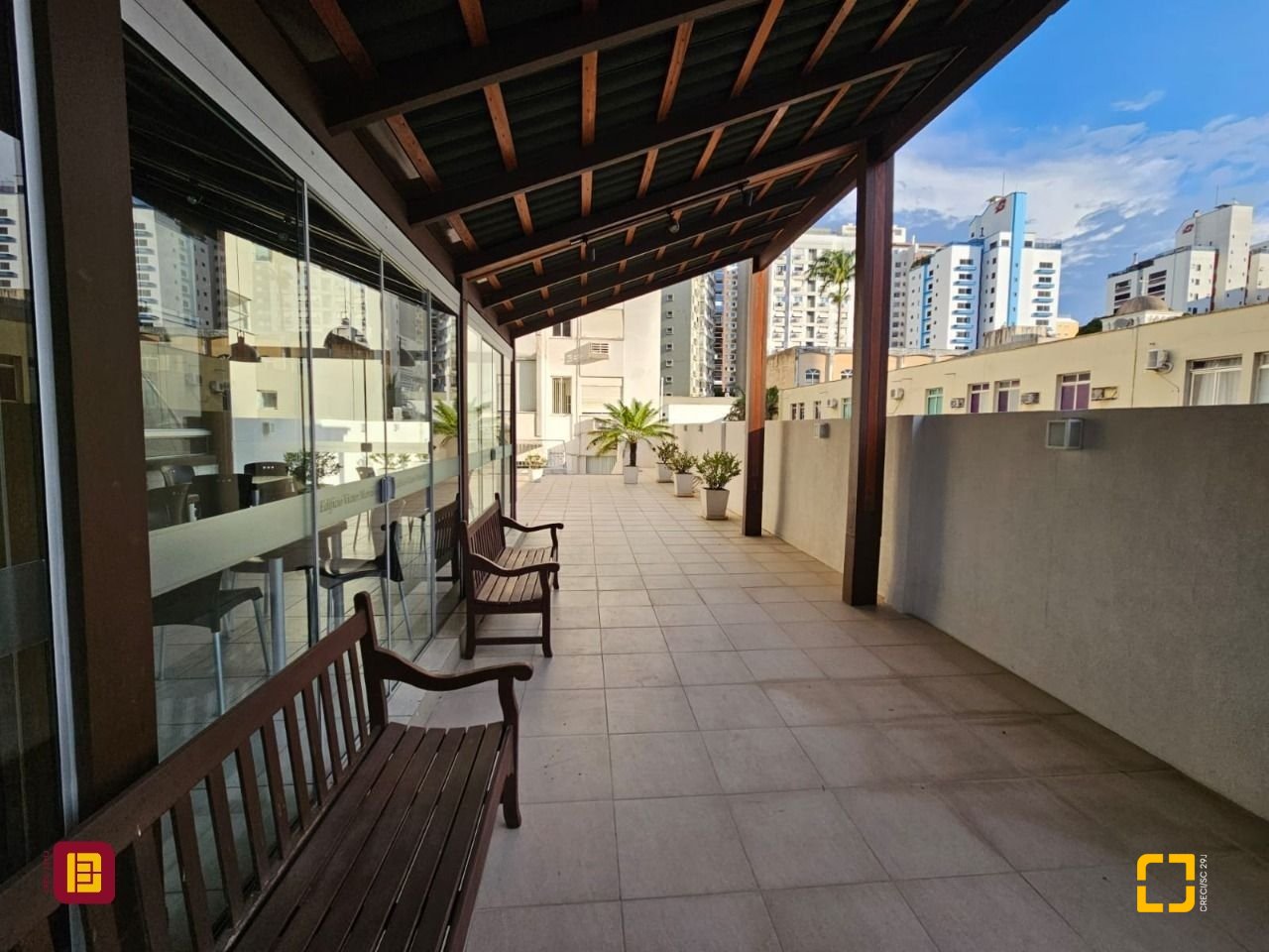 Apartamento com 95m², 3 quartos, 1 garagem, no bairro Centro em Florianópolis