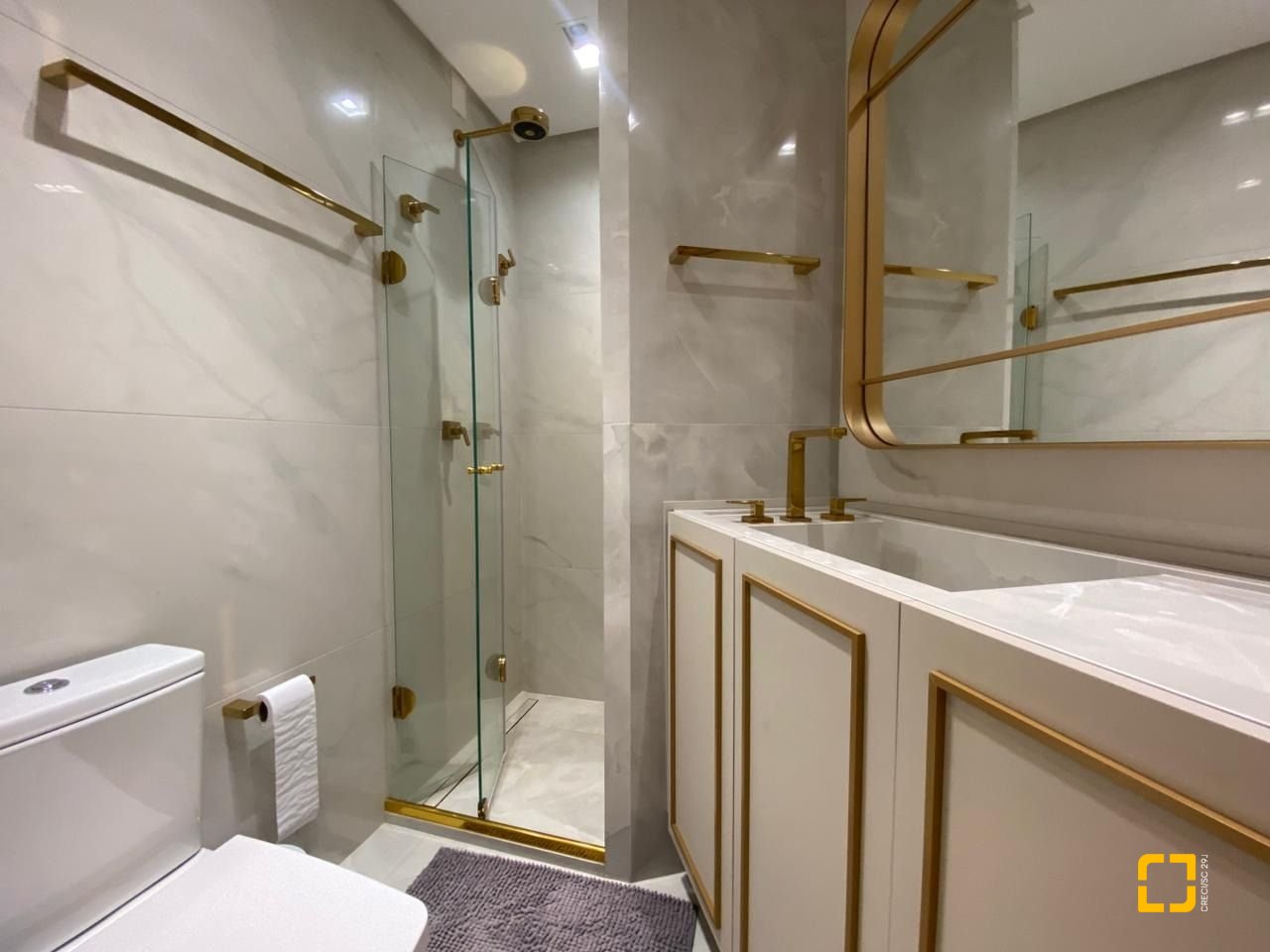 Apartamento com 90m², 5 quartos (sendo 1 suíte), 2 garagens, no bairro João Paulo em Florianópolis