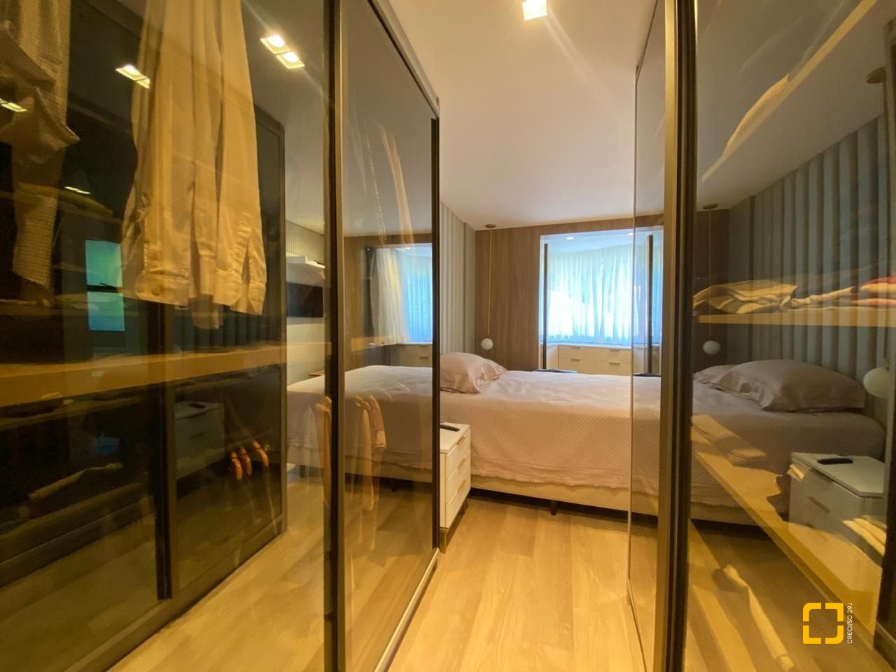 Apartamento com 90m², 5 quartos (sendo 1 suíte), 2 garagens, no bairro João Paulo em Florianópolis