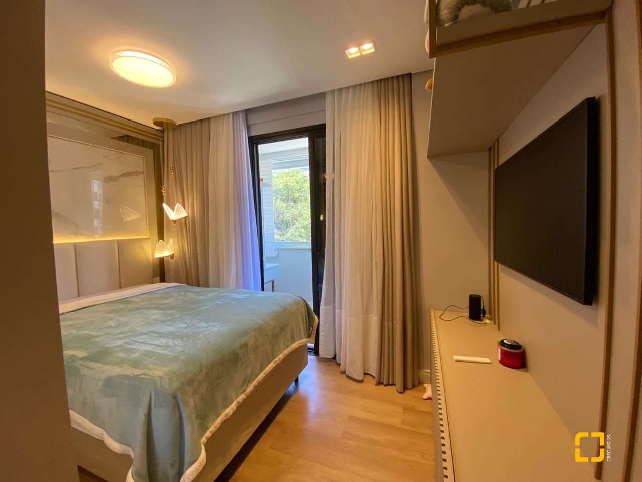 Apartamento com 90m², 5 quartos (sendo 1 suíte), 2 garagens, no bairro João Paulo em Florianópolis