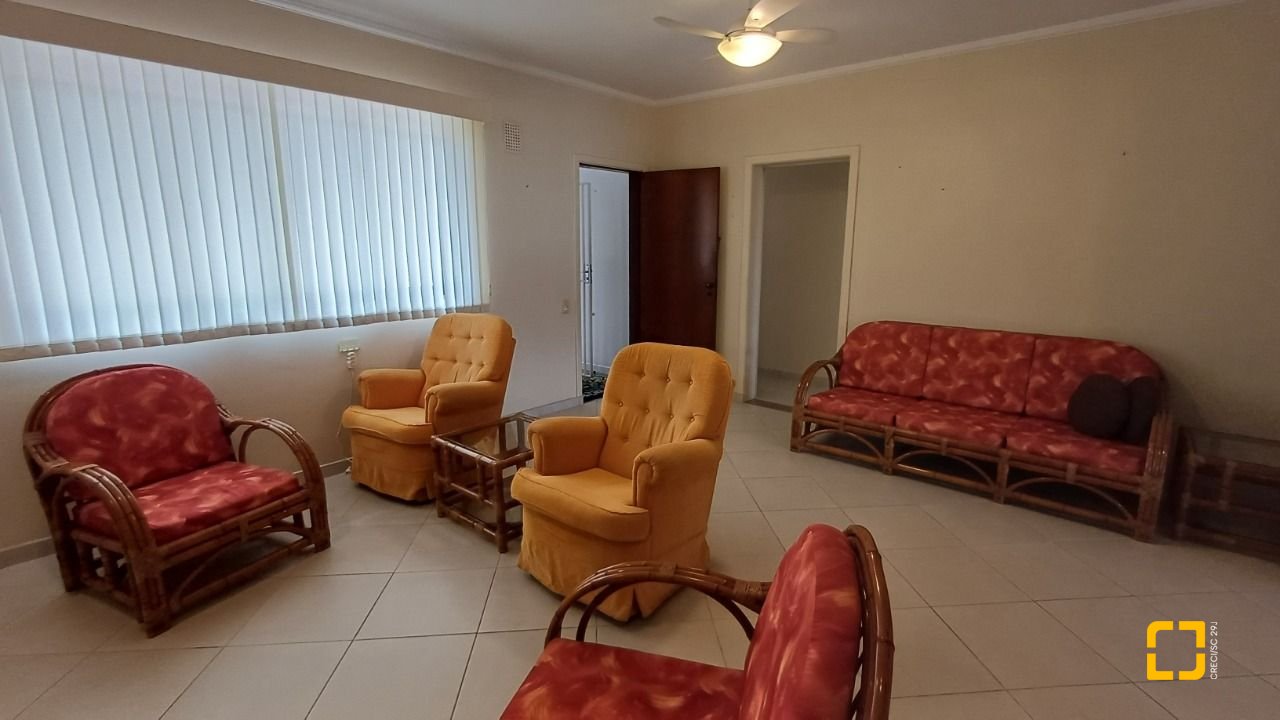 Cobertura com 108m², 3 quartos (sendo 1 suíte), 1 garagem, no bairro Jurerê em Florianópolis