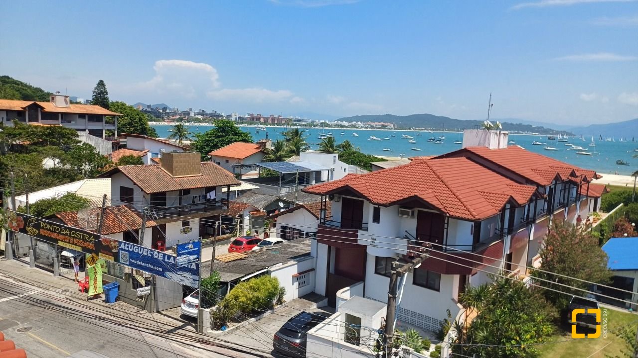 Cobertura com 108m², 3 quartos (sendo 1 suíte), 1 garagem, no bairro Jurerê em Florianópolis