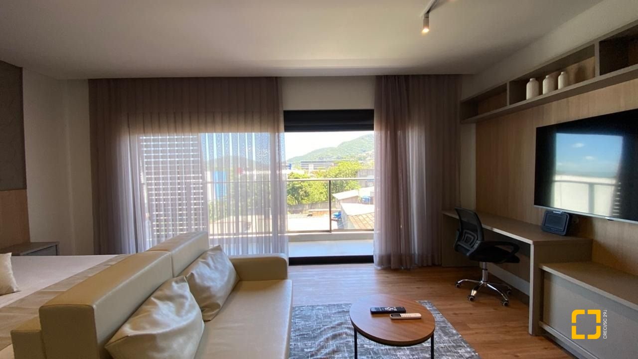Studio com 48m², 1 quarto (sendo 1 suíte), 1 garagem, no bairro Saco Grande em Florianópolis