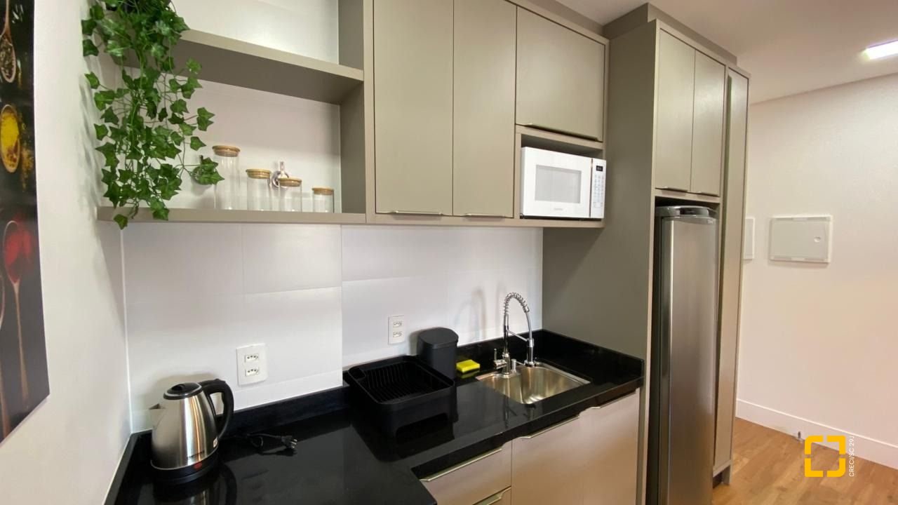 Studio com 48m², 1 quarto (sendo 1 suíte), 1 garagem, no bairro Saco Grande em Florianópolis