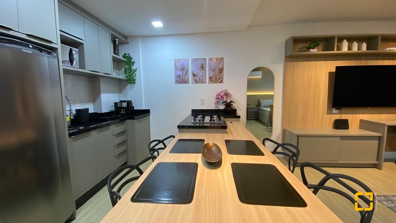 Studio com 47m², 1 quarto (sendo 1 suíte), 1 garagem, no bairro Saco Grande em Florianópolis
