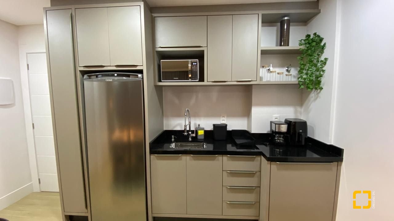Studio com 47m², 1 quarto (sendo 1 suíte), 1 garagem, no bairro Saco Grande em Florianópolis