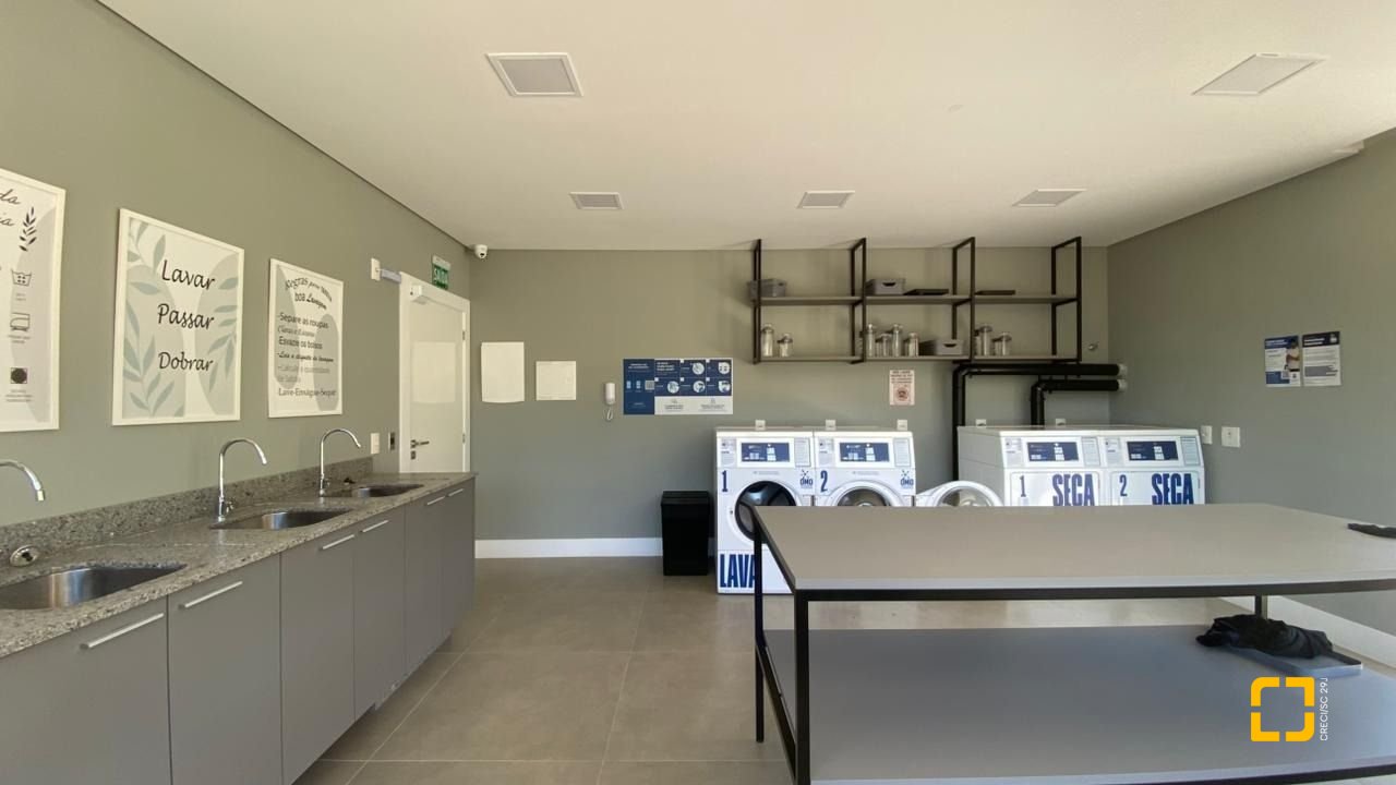 Studio com 47m², 1 quarto (sendo 1 suíte), 1 garagem, no bairro Saco Grande em Florianópolis