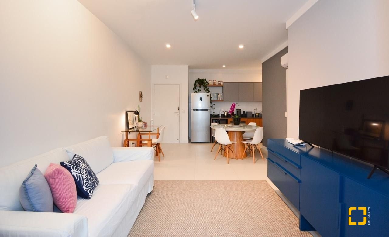 Apartamento com 71m², 3 quartos (sendo 1 suíte), 1 garagem, no bairro Cachoeira do Bom Jesus em Florianópolis