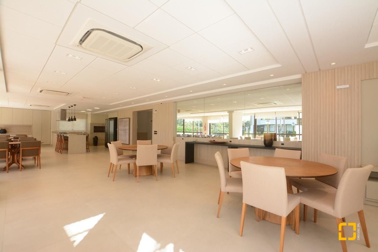 Apartamento com 71m², 3 quartos (sendo 1 suíte), 1 garagem, no bairro Cachoeira do Bom Jesus em Florianópolis