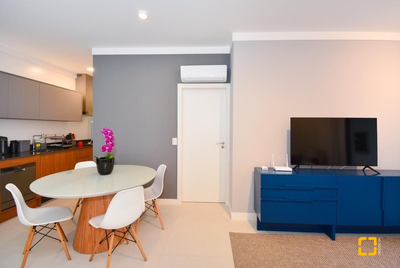 Apartamento com 71m², 3 quartos (sendo 1 suíte), 1 garagem, no bairro Cachoeira do Bom Jesus em Florianópolis