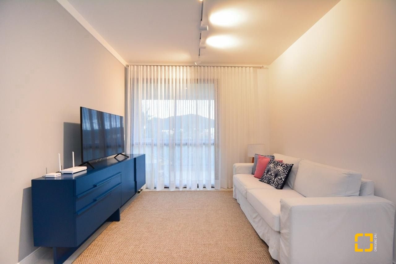 Apartamento com 71m², 3 quartos (sendo 1 suíte), 1 garagem, no bairro Cachoeira do Bom Jesus em Florianópolis