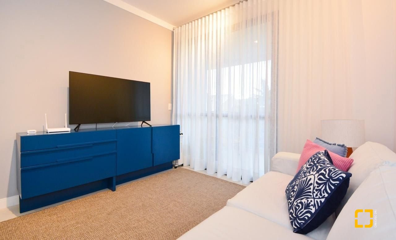 Apartamento com 71m², 3 quartos (sendo 1 suíte), 1 garagem, no bairro Cachoeira do Bom Jesus em Florianópolis