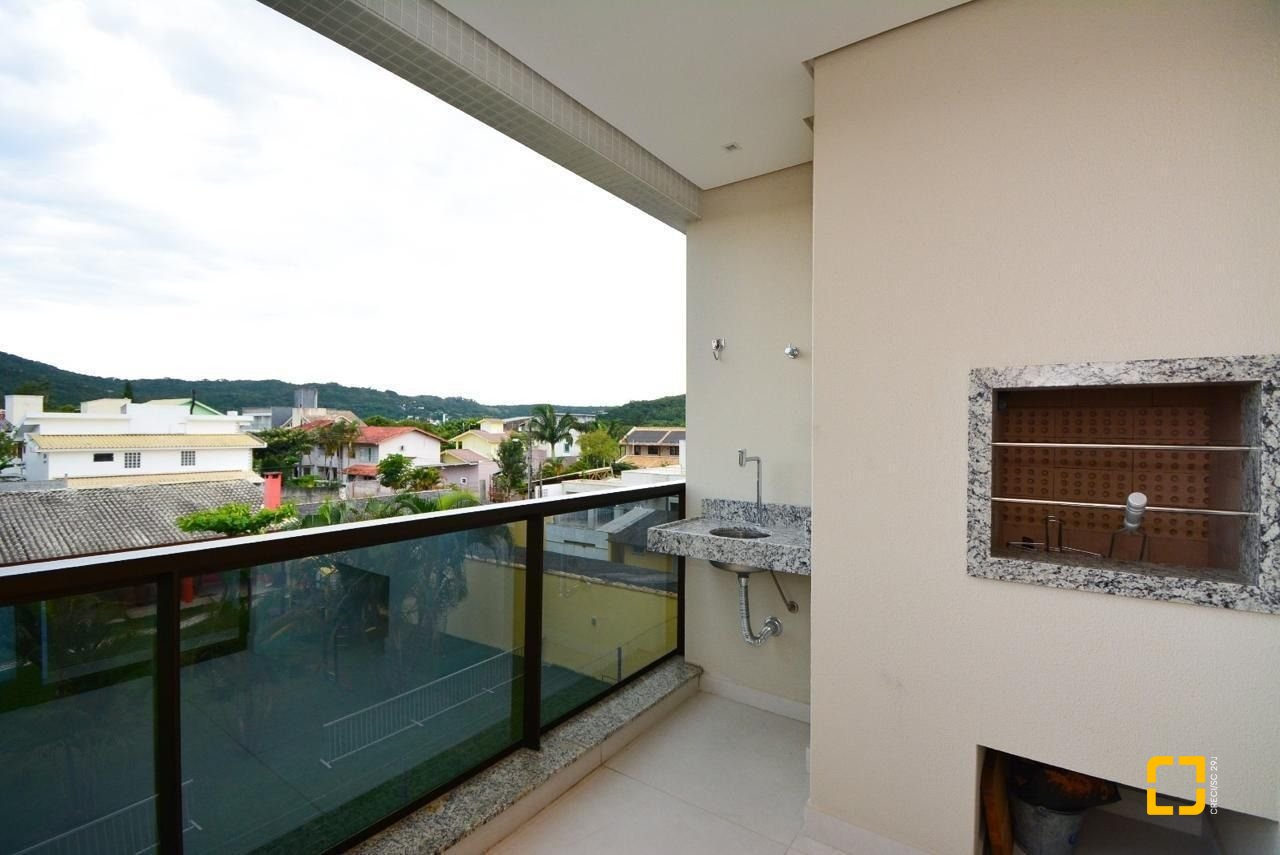 Apartamento com 71m², 3 quartos (sendo 1 suíte), 1 garagem, no bairro Cachoeira do Bom Jesus em Florianópolis