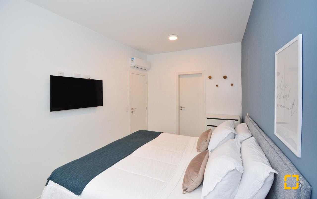 Apartamento com 71m², 3 quartos (sendo 1 suíte), 1 garagem, no bairro Cachoeira do Bom Jesus em Florianópolis