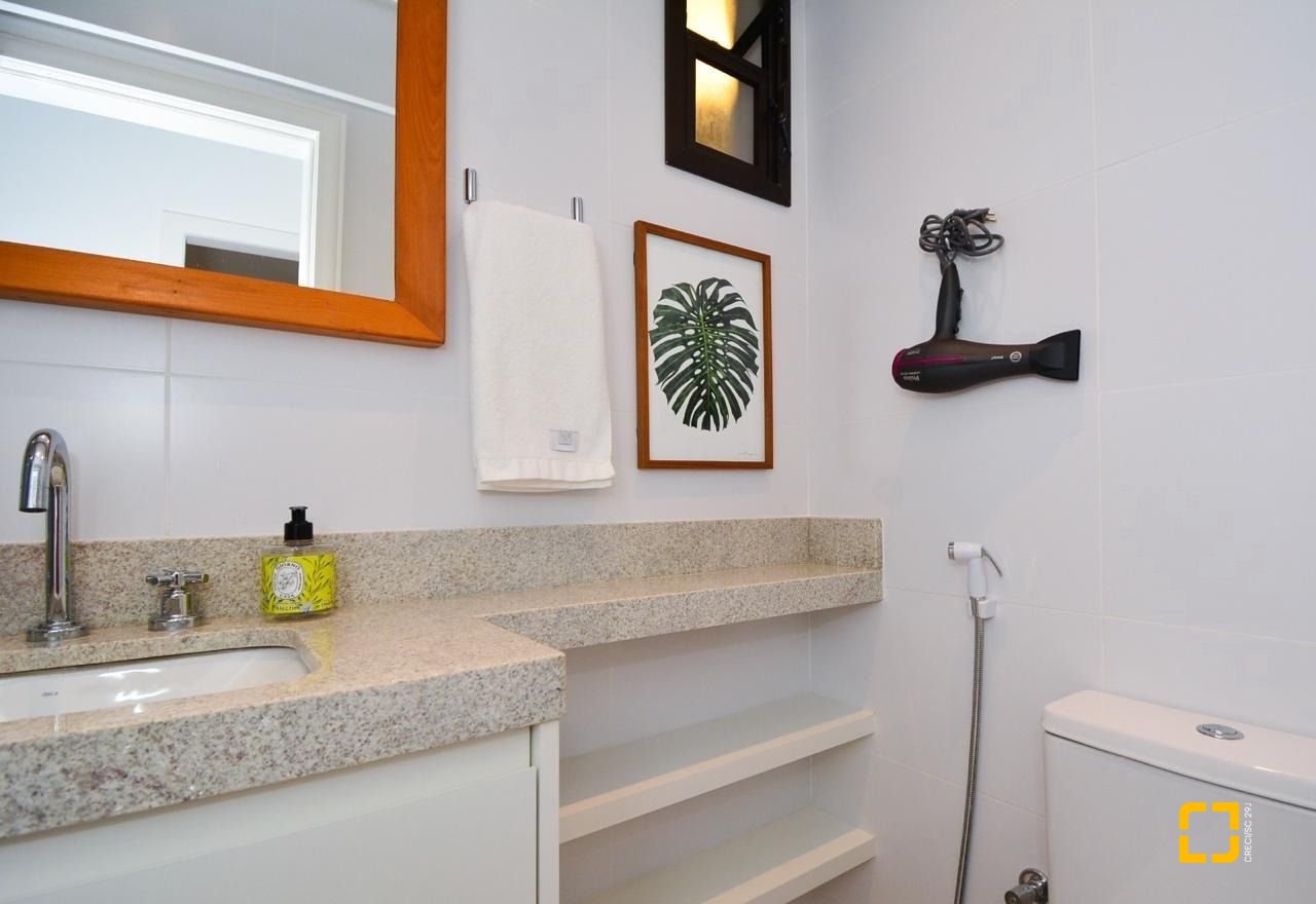 Apartamento com 71m², 3 quartos (sendo 1 suíte), 1 garagem, no bairro Cachoeira do Bom Jesus em Florianópolis