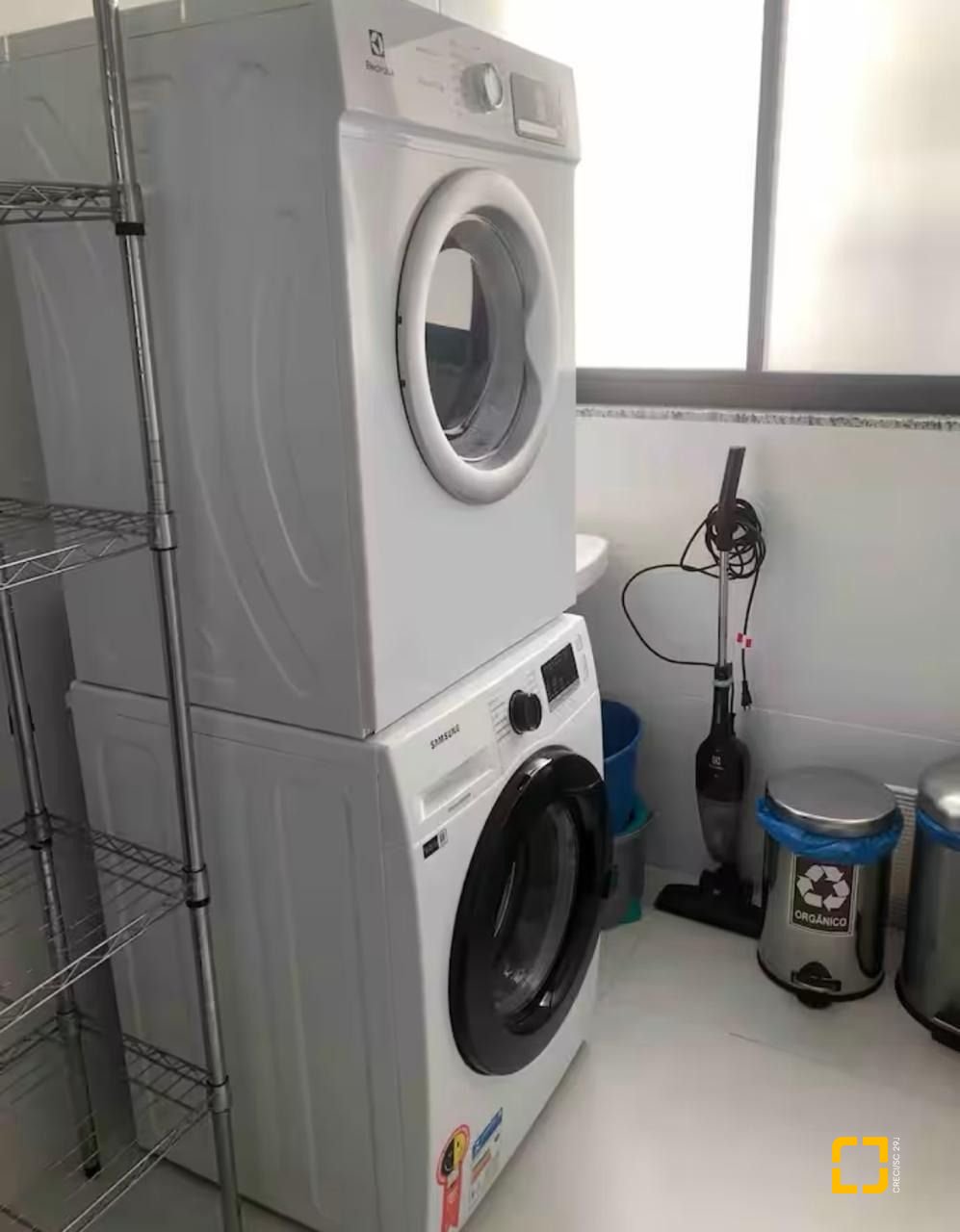 Apartamento com 71m², 3 quartos (sendo 1 suíte), 1 garagem, no bairro Cachoeira do Bom Jesus em Florianópolis