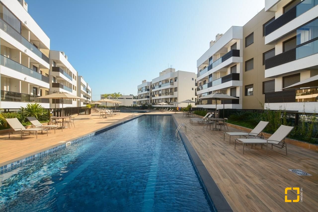 Apartamento com 71m², 3 quartos (sendo 1 suíte), 1 garagem, no bairro Cachoeira do Bom Jesus em Florianópolis