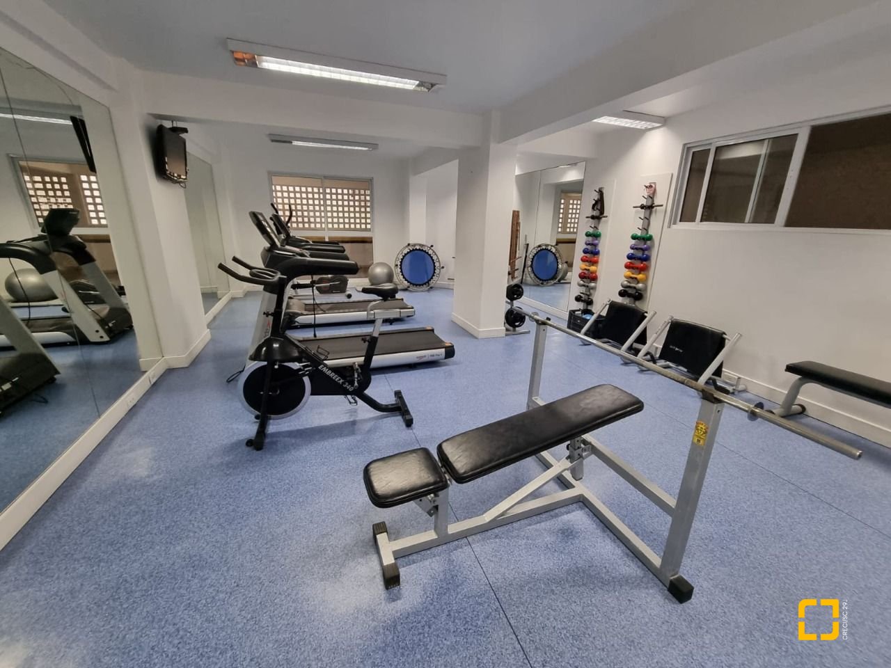 Apartamento com 190m², 4 quartos (sendo 1 suíte), 2 garagens, no bairro Kobrasol em São José