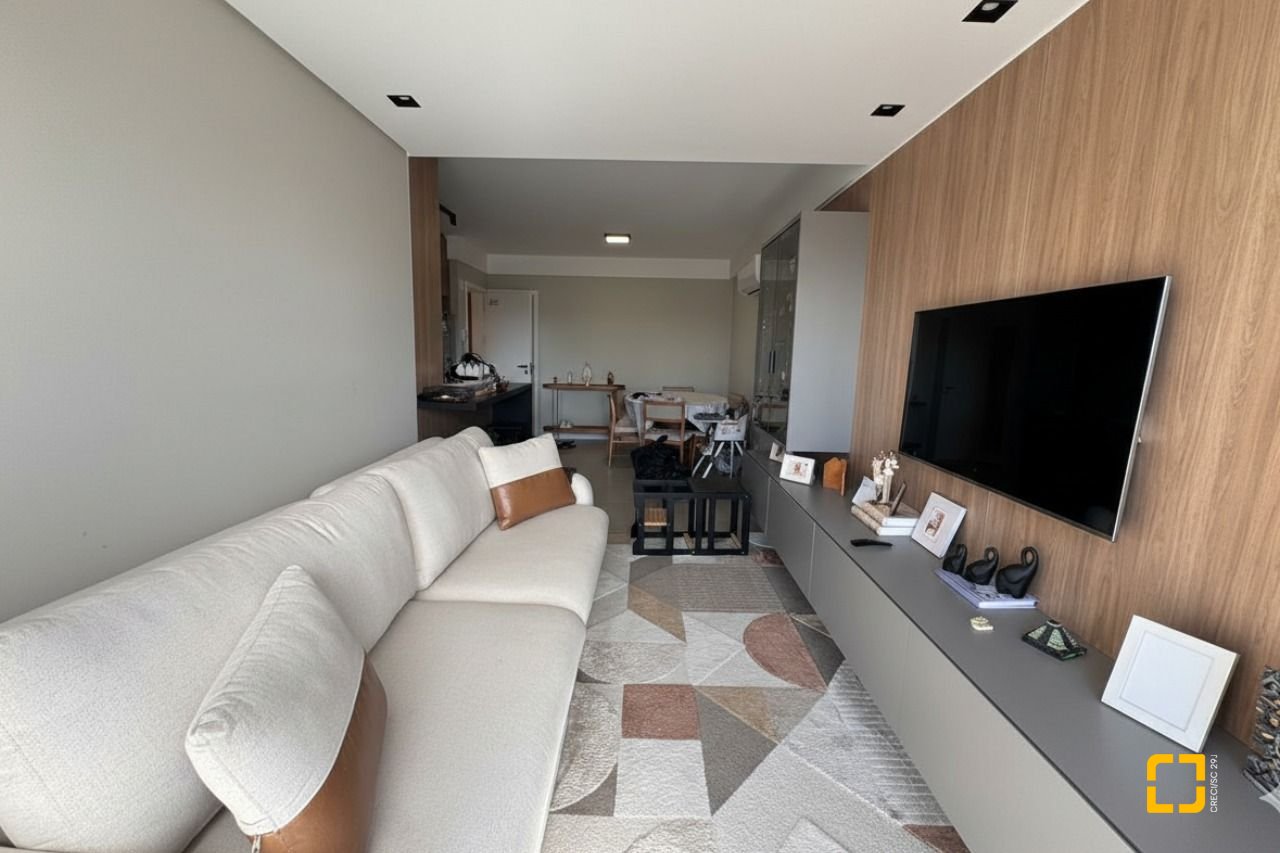 Apartamento com 87m², 4 quartos (sendo 1 suíte), 2 garagens, no bairro Jardim Atlântico em Florianópolis