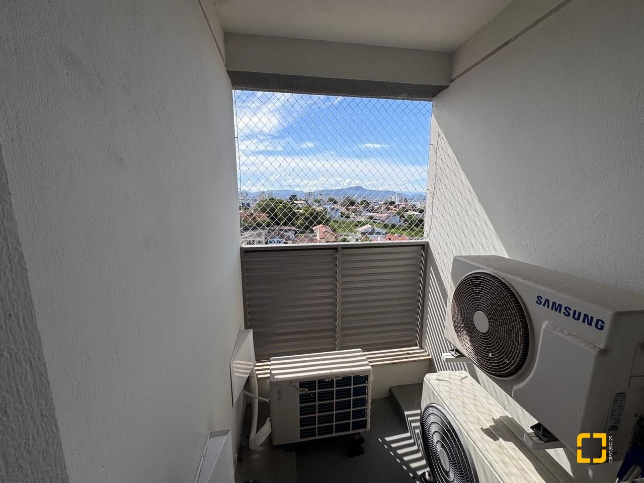 Apartamento com 87m², 4 quartos (sendo 1 suíte), 2 garagens, no bairro Jardim Atlântico em Florianópolis