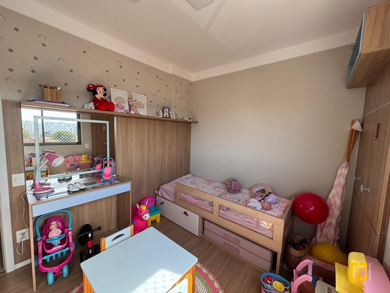 Apartamento com 87m², 4 quartos (sendo 1 suíte), 2 garagens, no bairro Jardim Atlântico em Florianópolis