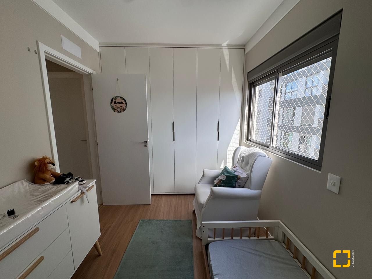Apartamento com 87m², 4 quartos (sendo 1 suíte), 2 garagens, no bairro Jardim Atlântico em Florianópolis
