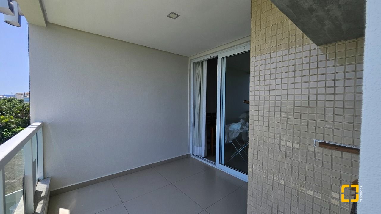 Apartamento com 116m², 4 quartos (sendo 1 suíte), 1 garagem, no bairro Canasvieiras em Florianópolis