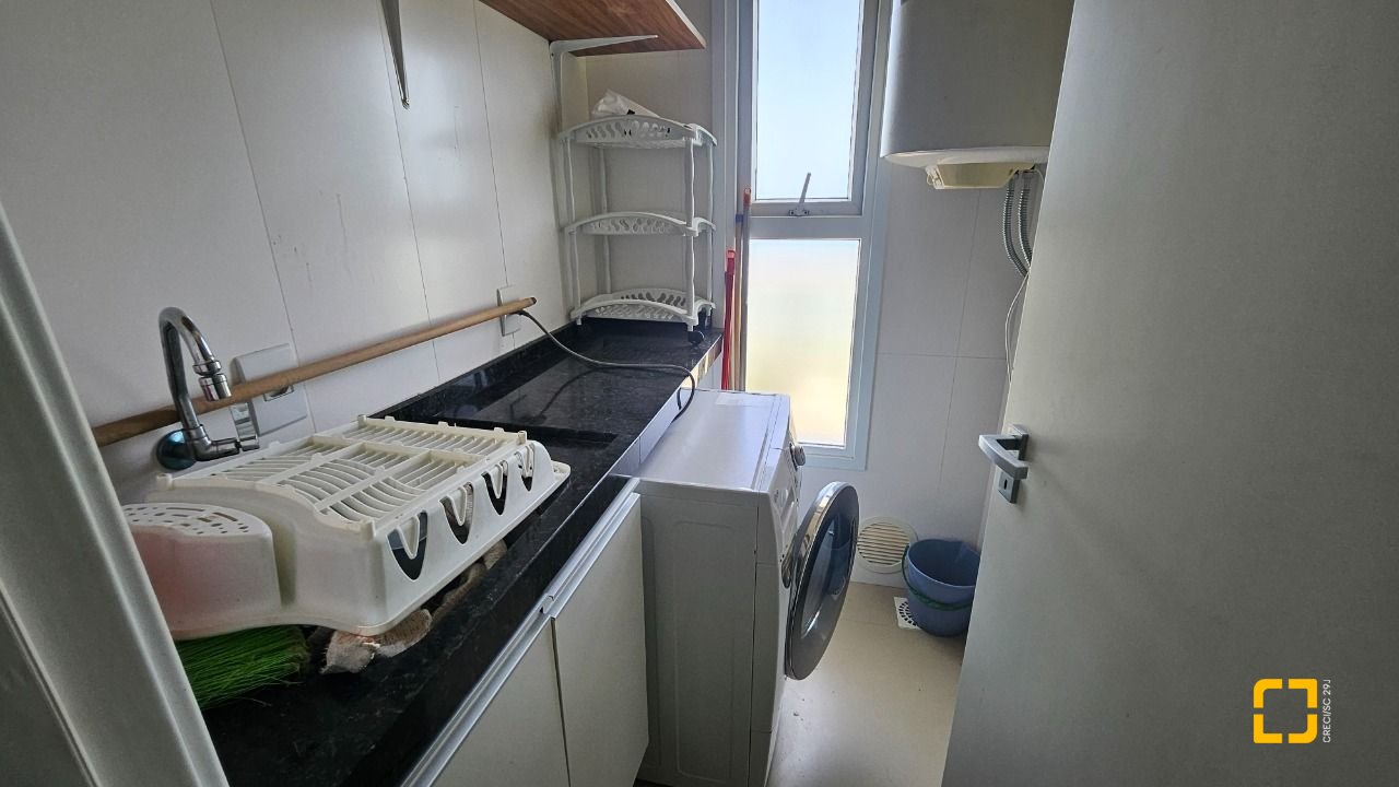 Apartamento com 116m², 4 quartos (sendo 1 suíte), 1 garagem, no bairro Canasvieiras em Florianópolis