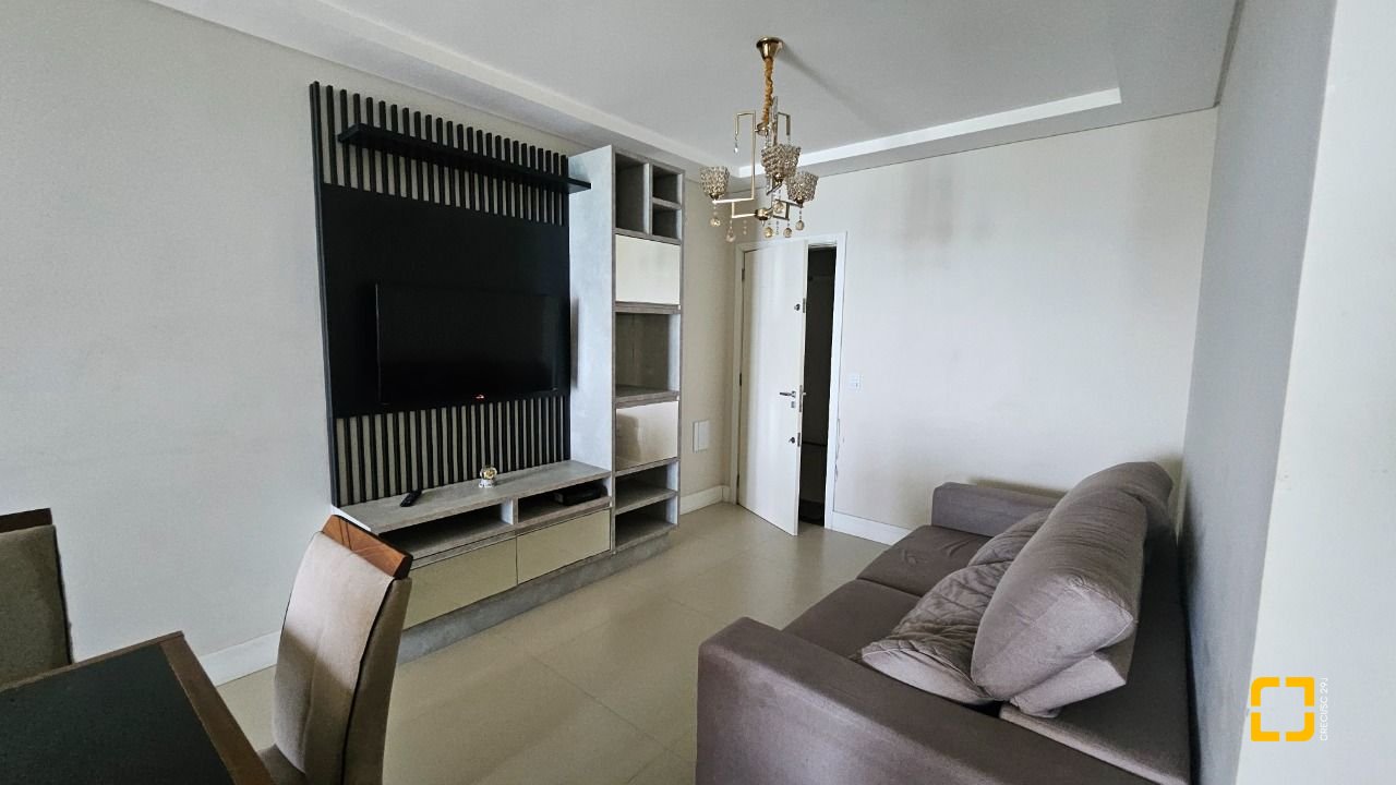 Apartamento com 116m², 4 quartos (sendo 1 suíte), 1 garagem, no bairro Canasvieiras em Florianópolis