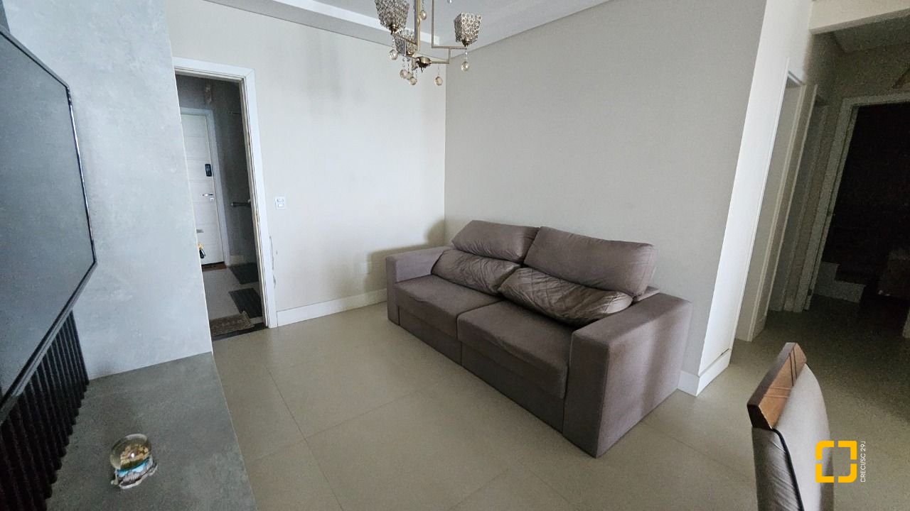 Apartamento com 116m², 4 quartos (sendo 1 suíte), 1 garagem, no bairro Canasvieiras em Florianópolis