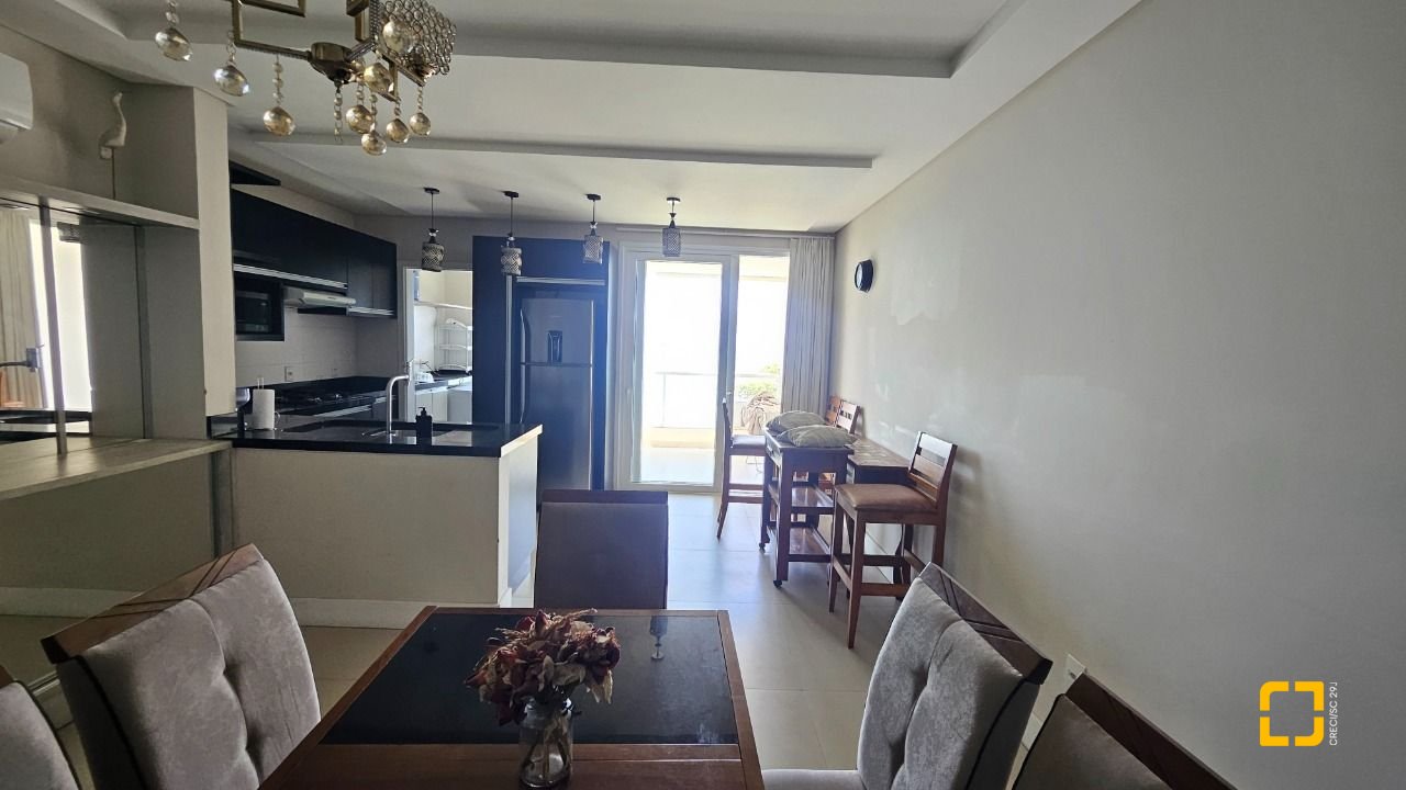Apartamento com 116m², 4 quartos (sendo 1 suíte), 1 garagem, no bairro Canasvieiras em Florianópolis