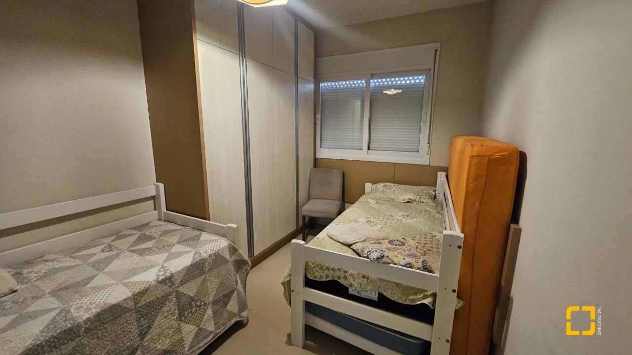 Apartamento com 116m², 4 quartos (sendo 1 suíte), 1 garagem, no bairro Canasvieiras em Florianópolis