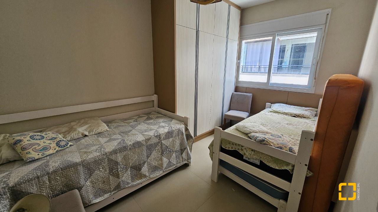 Apartamento com 116m², 4 quartos (sendo 1 suíte), 1 garagem, no bairro Canasvieiras em Florianópolis