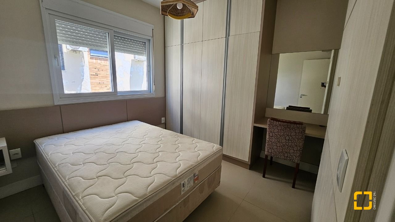 Apartamento com 116m², 4 quartos (sendo 1 suíte), 1 garagem, no bairro Canasvieiras em Florianópolis
