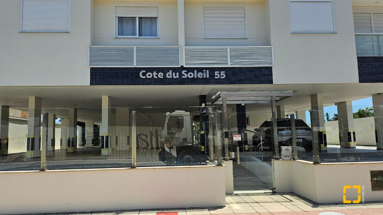 Apartamento com 116m², 4 quartos (sendo 1 suíte), 1 garagem, no bairro Canasvieiras em Florianópolis