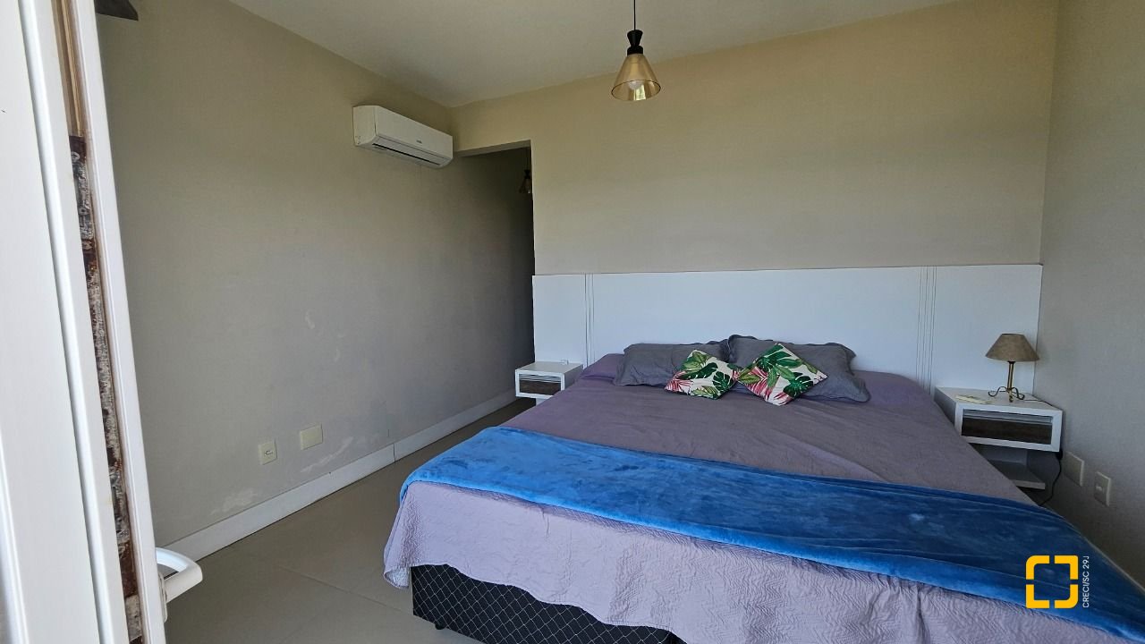 Apartamento com 116m², 4 quartos (sendo 1 suíte), 1 garagem, no bairro Canasvieiras em Florianópolis