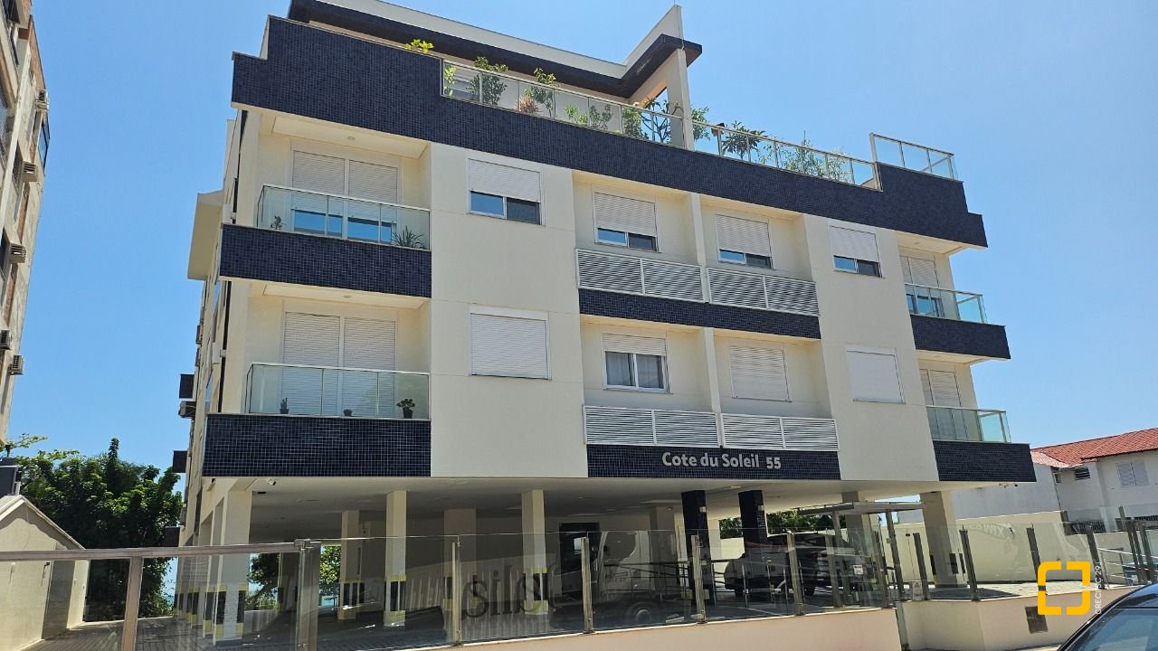 Apartamento com 116m², 4 quartos (sendo 1 suíte), 1 garagem, no bairro Canasvieiras em Florianópolis