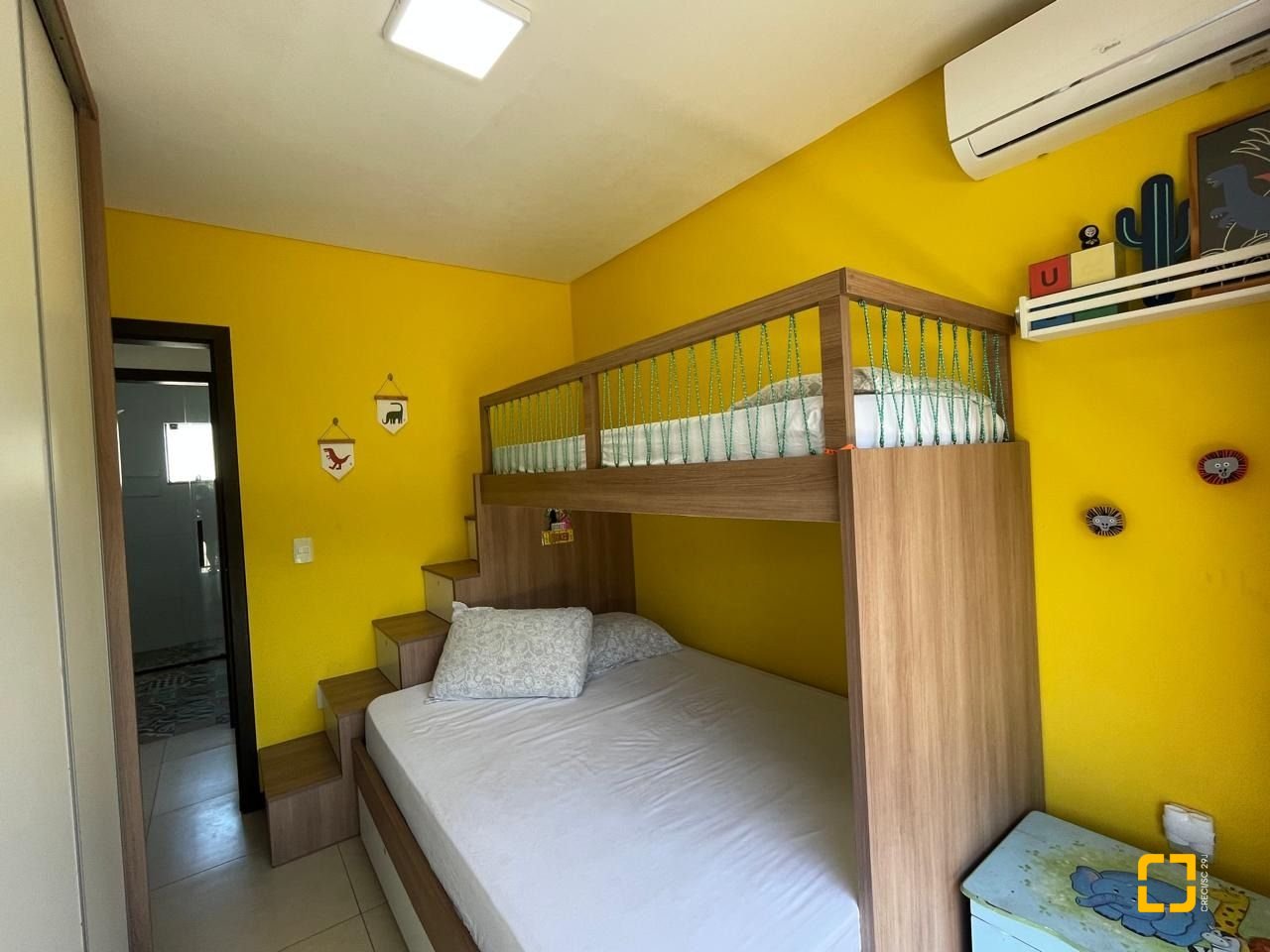 Casa de Condomínio com 225m², 5 quartos, 3 garagens, no bairro Campeche em Florianópolis