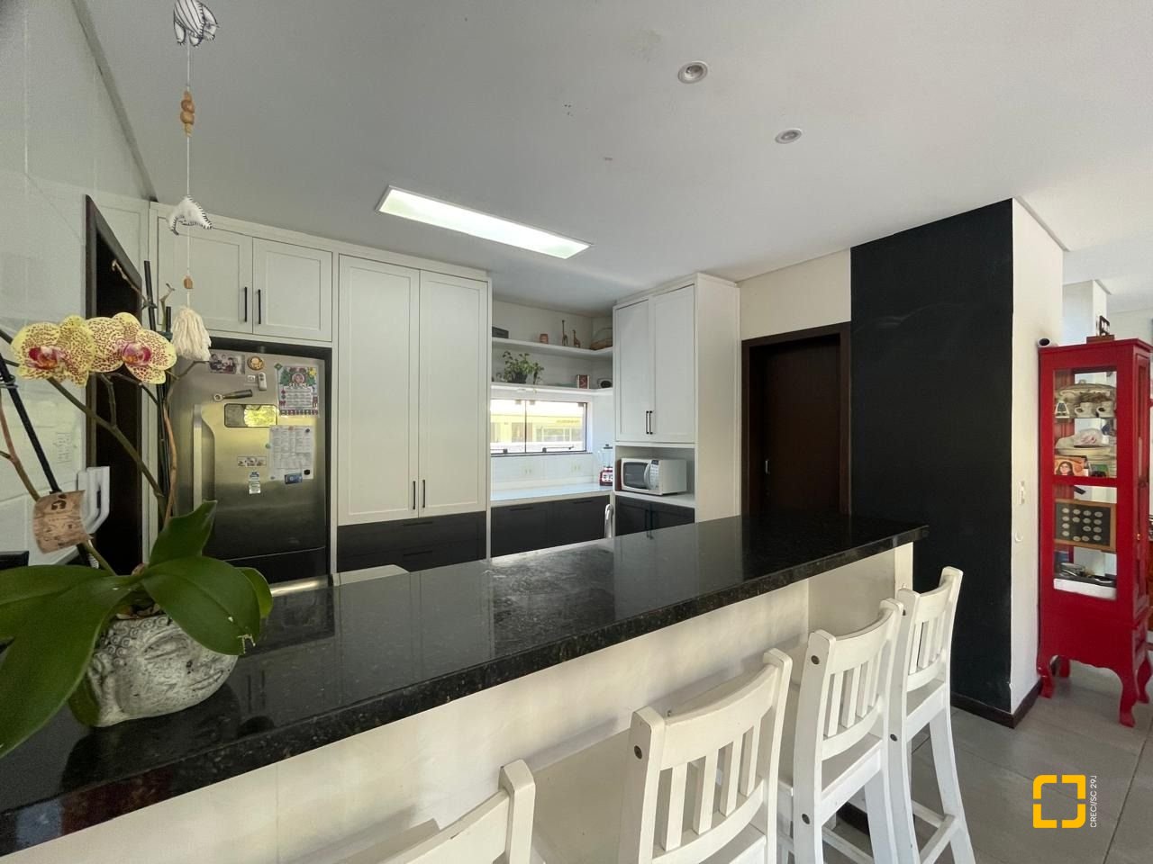 Casa de Condomínio com 225m², 5 quartos, 3 garagens, no bairro Campeche em Florianópolis
