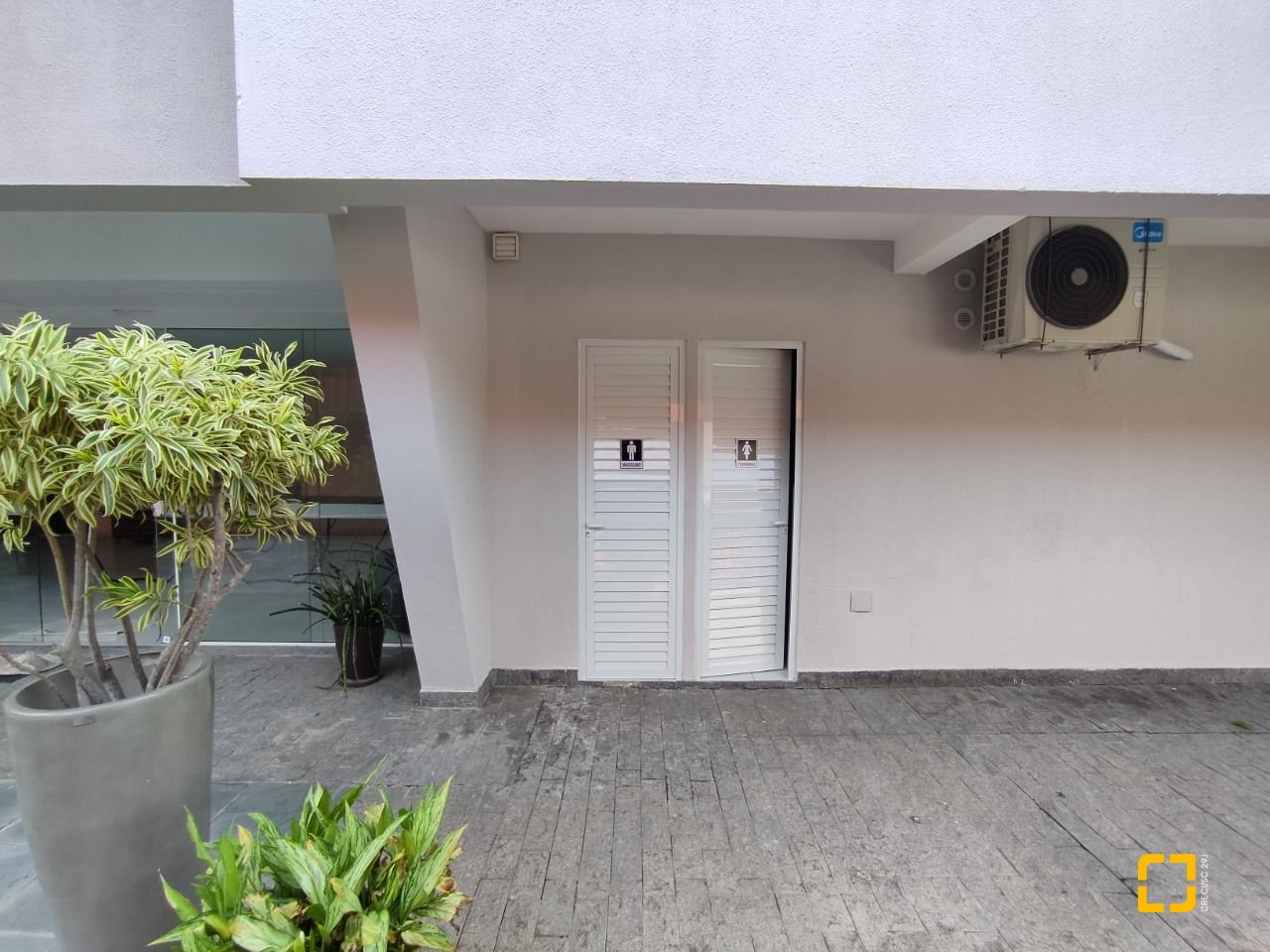 Apartamento com 100m², 4 quartos (sendo 1 suíte), 1 garagem, no bairro Capoeiras em Florianópolis