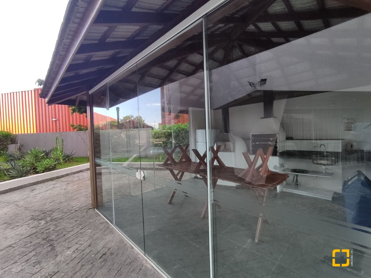 Apartamento com 100m², 4 quartos (sendo 1 suíte), 1 garagem, no bairro Capoeiras em Florianópolis