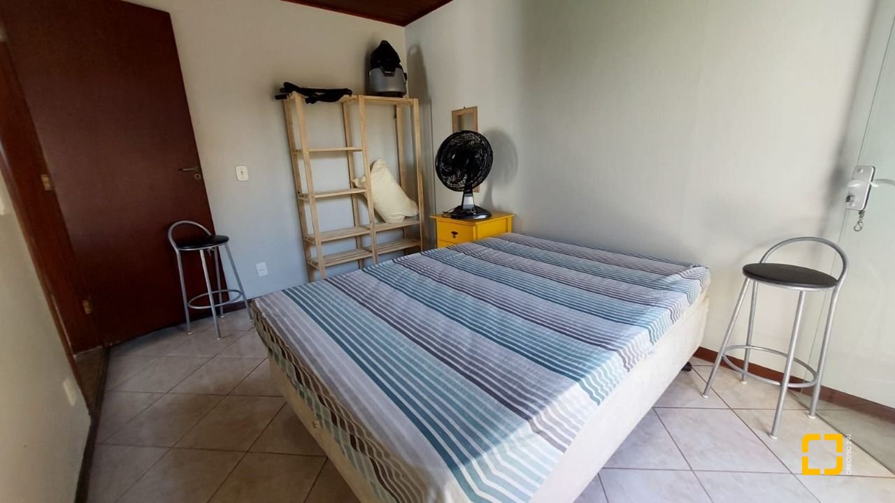 Casa com 65m², 2 quartos, 1 garagem, no bairro Campeche em Florianópolis