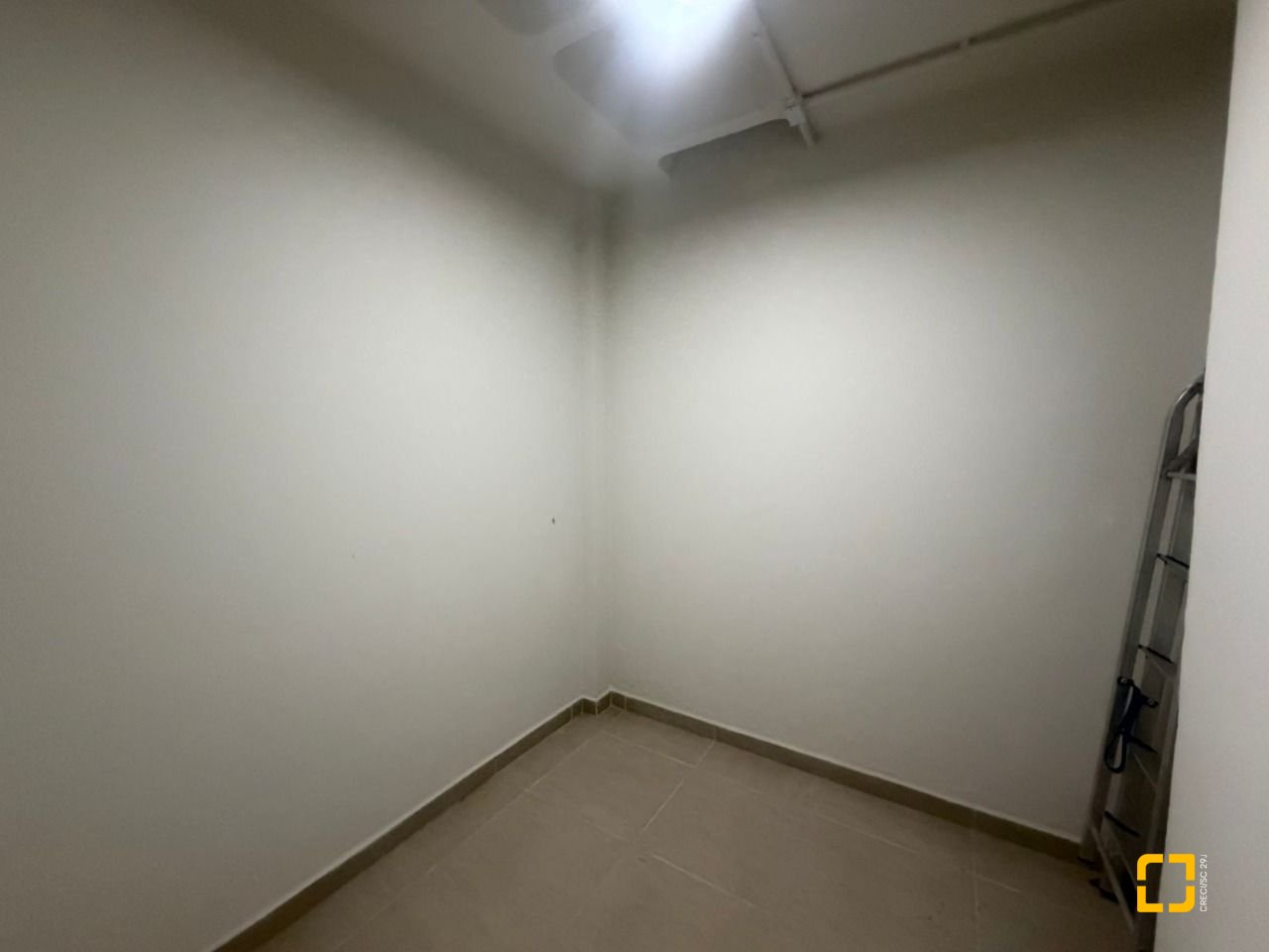 Apartamento com 78m², 4 quartos (sendo 1 suíte), 1 garagem, no bairro Centro em Florianópolis